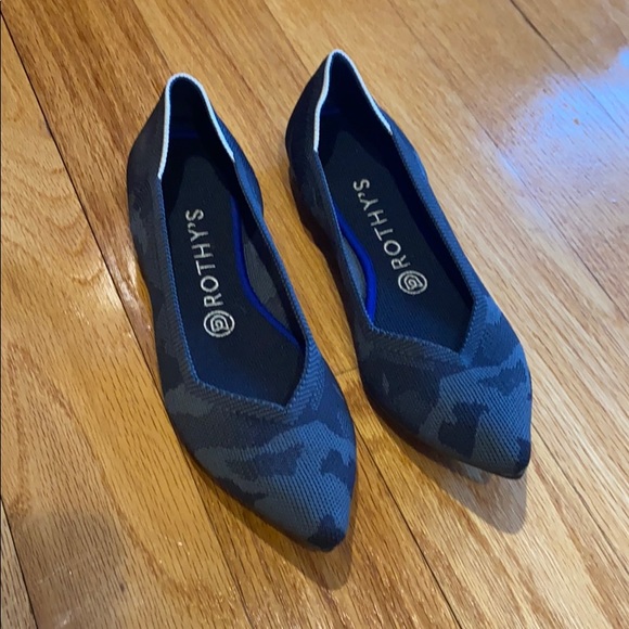 Rothy's Shoes - Rothy’s RETIRED W8 Grey Camo Points EUC